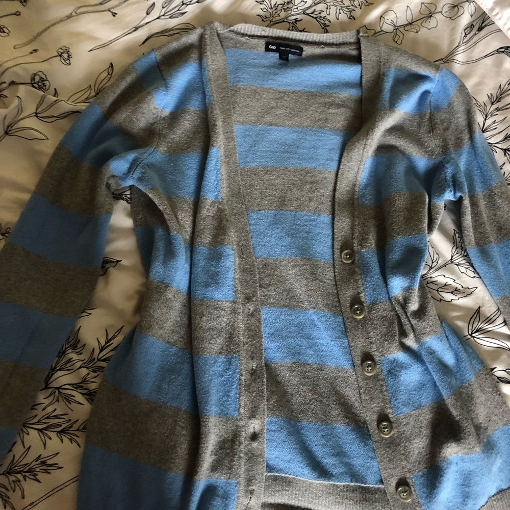Vintage Gap sweater made with cashmere